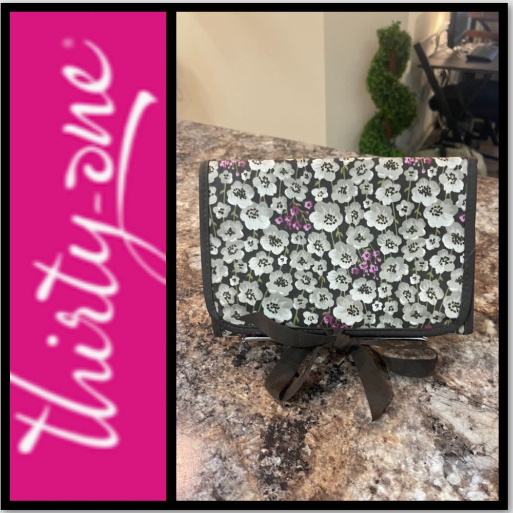 Thirty-One Organizer
